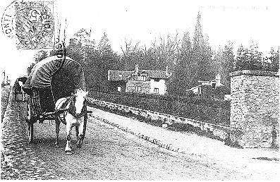 Une voiture de maracher