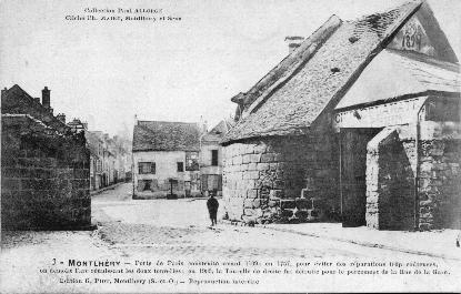 La porte de Paris  Montlhry